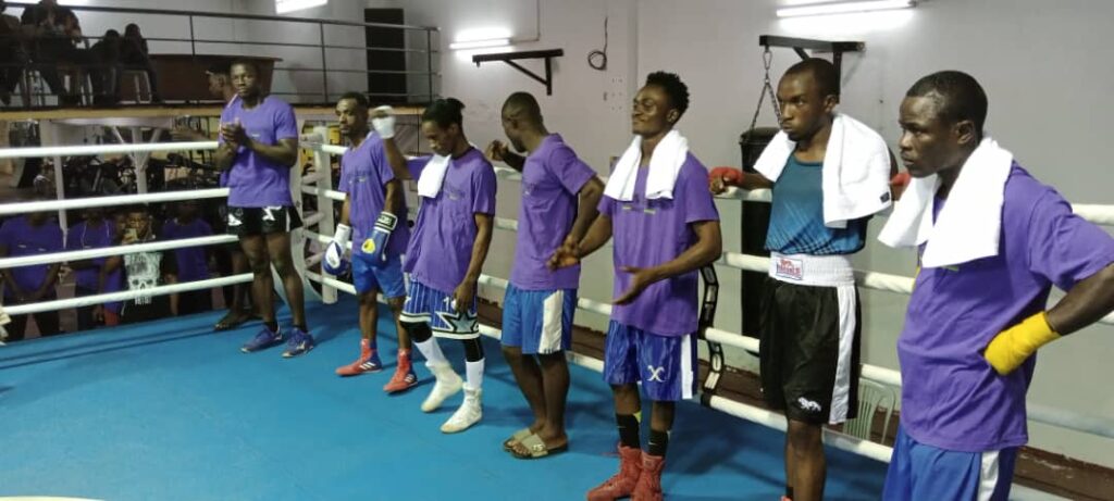 Organisé par les clubs Gladiator et Johnsonn Okoumé, la province de l’Estuaire s’est offerte le gala de boxe organisé hier samedi par ces deux clubs de ligue de boxe de l’Estuaire aux dépens des pugilistes de l’Ogooué-Maritime. 