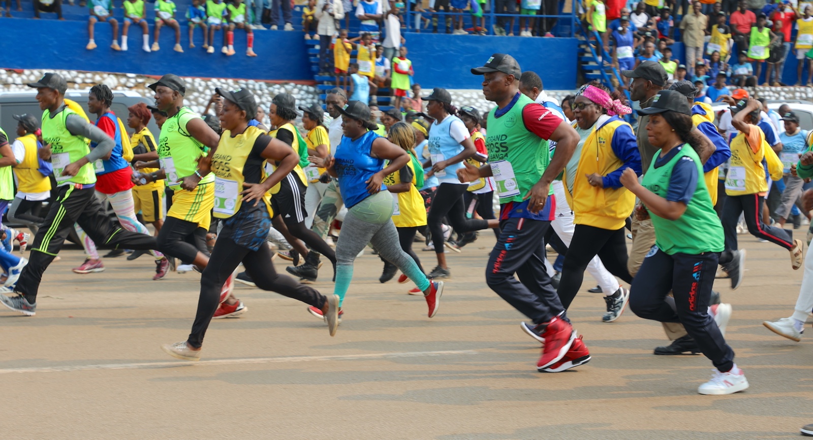 Athlétisme : Brice Clotaire Oligui Nguema au départ du Grand Cross de Tchibanga!