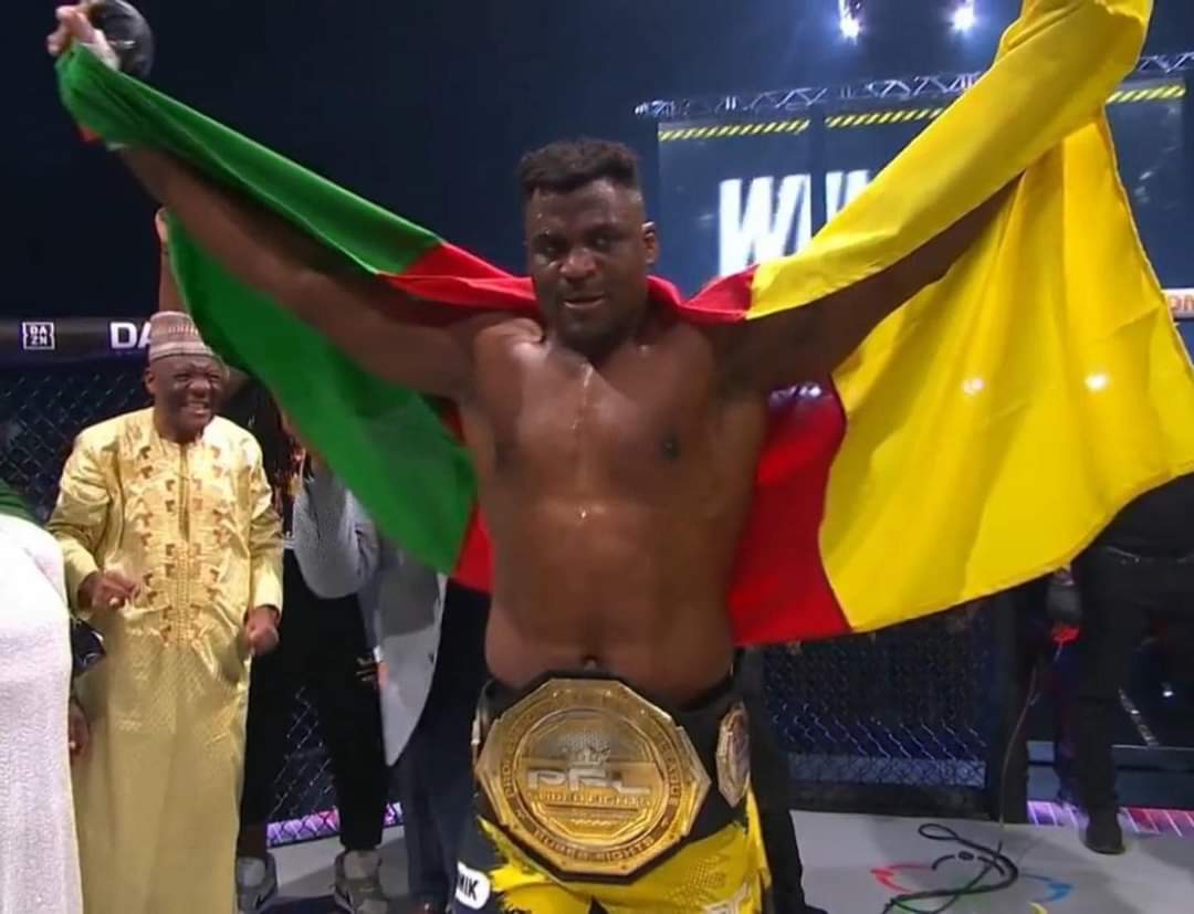 MMA : Francis Ngannou décroche le titre de champion du Monde en PFL Super Fights