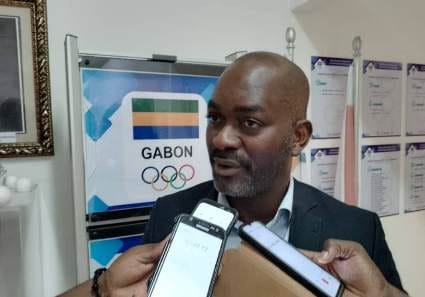 Crainte des eaux, absence d’infrastructures : les défis de la natation au Gabon